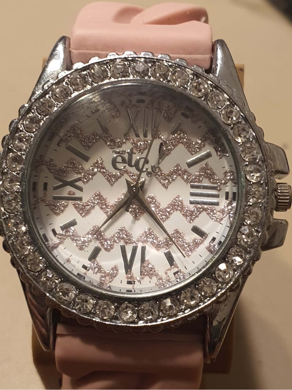 🦋10/$20🦋 Rue 21 ETC Silver/Pink Rhinestone Silicone Women's Watch